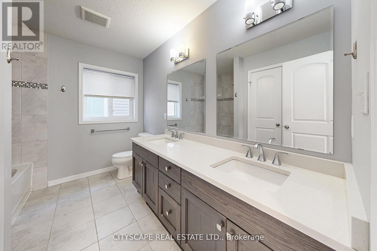 274 Buttonbush Street, Waterloo, Ontario  N2V 0B4 - Photo 25 - X12747680