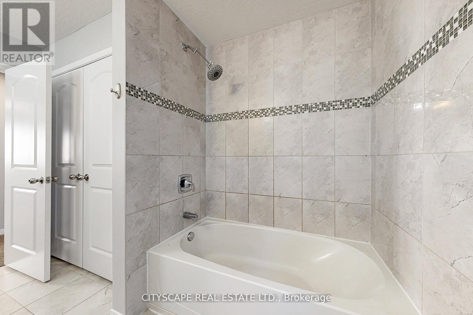 274 Buttonbush Street, Waterloo, Ontario  N2V 0B4 - Photo 26 - X12747680