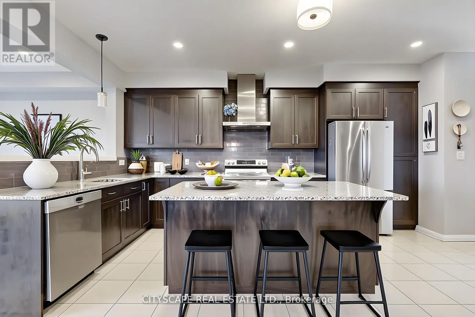 274 Buttonbush Street, Waterloo, Ontario  N2V 0B4 - Photo 9 - X12747680