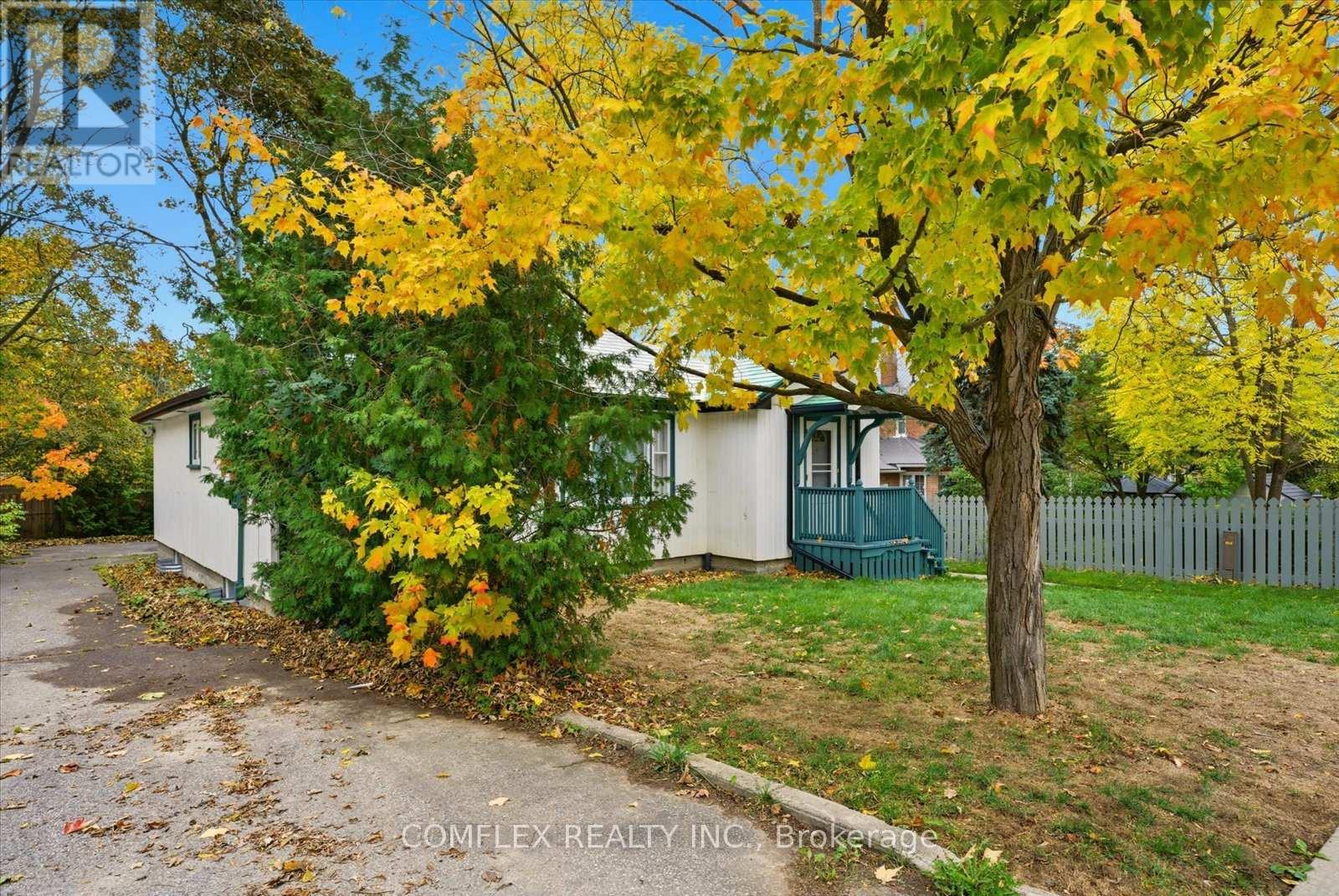 68 Cambridge Street N, Kawartha Lakes, Ontario  K9E 4V1 - Photo 5 - X12747688