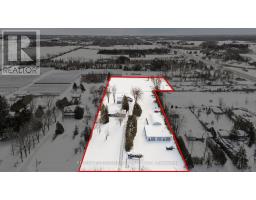 20 CARLISLE ROAD, Hamilton, Ontario