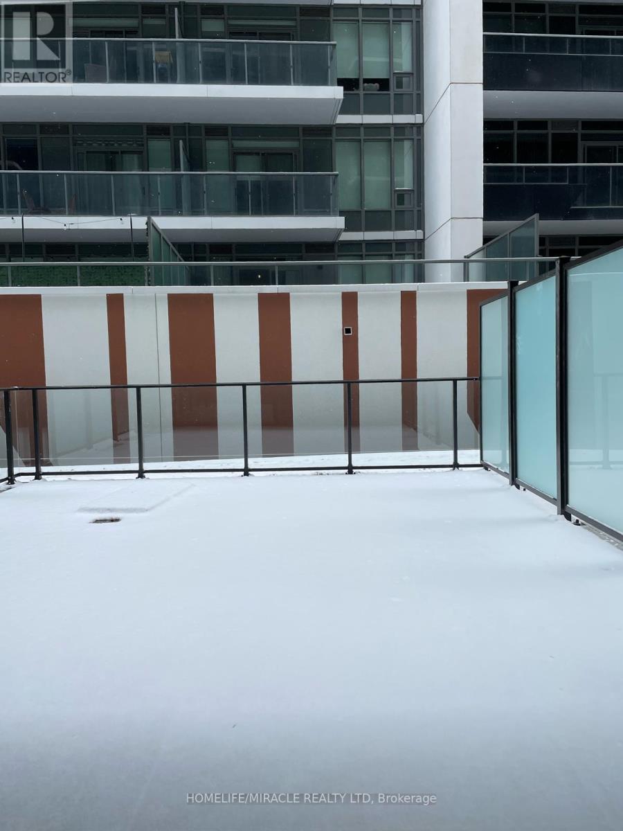 318 - 1 Jarvis Street, Hamilton (Beasley), Ontario  L8R 3J2 - Photo 7 - X12747738