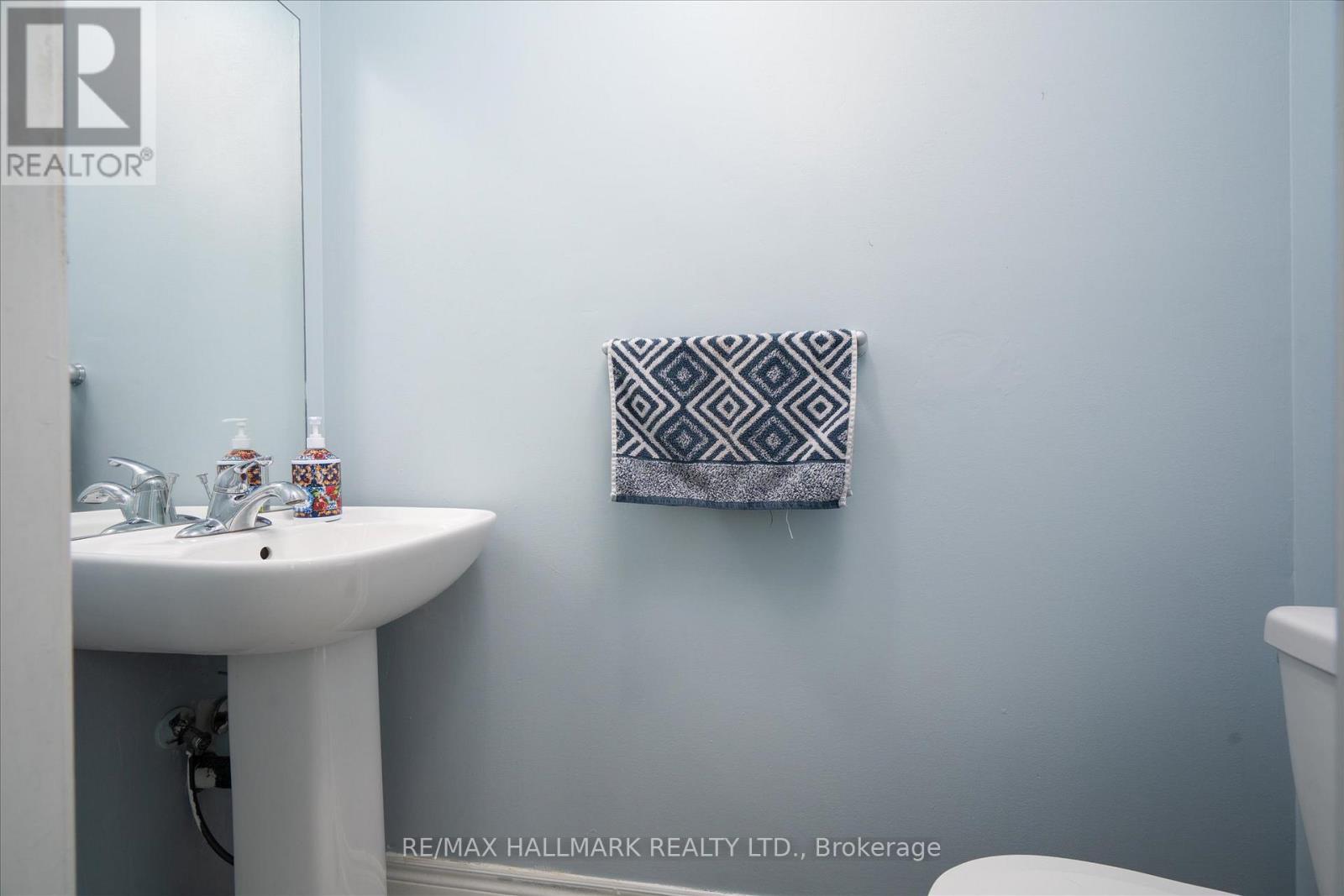 3 Tillinghast Lane, Toronto, Ontario  M1J 0A8 - Photo 11 - E12747702