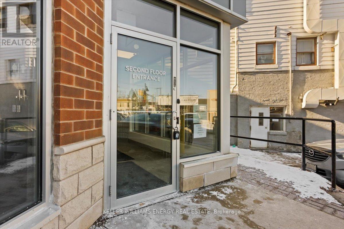 5a - 2 Brock Street W, Uxbridge, Ontario  L9P 1P2 - Photo 13 - N12748086