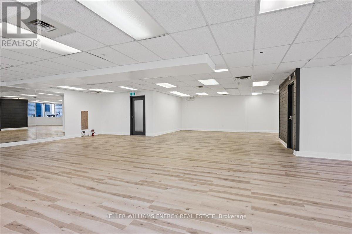 5a - 2 Brock Street W, Uxbridge, Ontario  L9P 1P2 - Photo 4 - N12748086