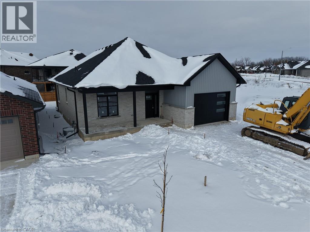 67 S Hunter Drive, Port Rowan, Ontario  N0E 1M0 - Photo 2 - 40766568