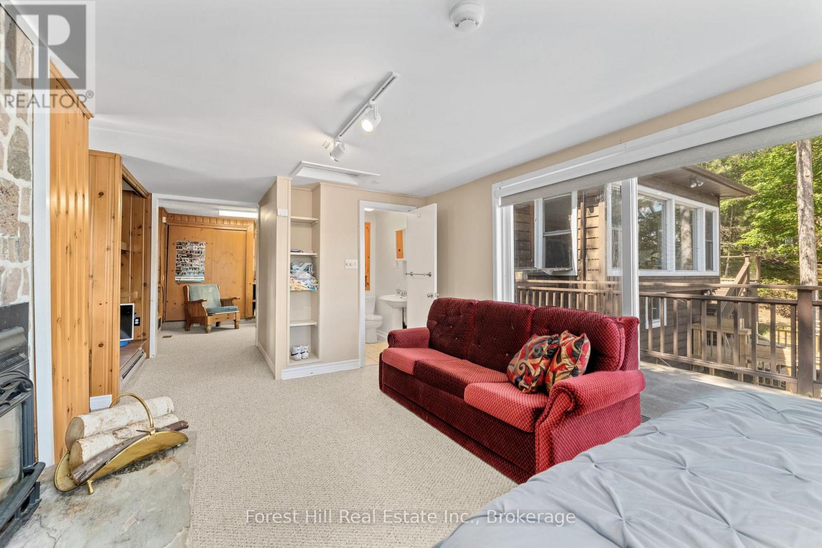 1062 Pine Lake Road, Gravenhurst, Ontario  P1P 1R2 - Photo 29 - X12747764