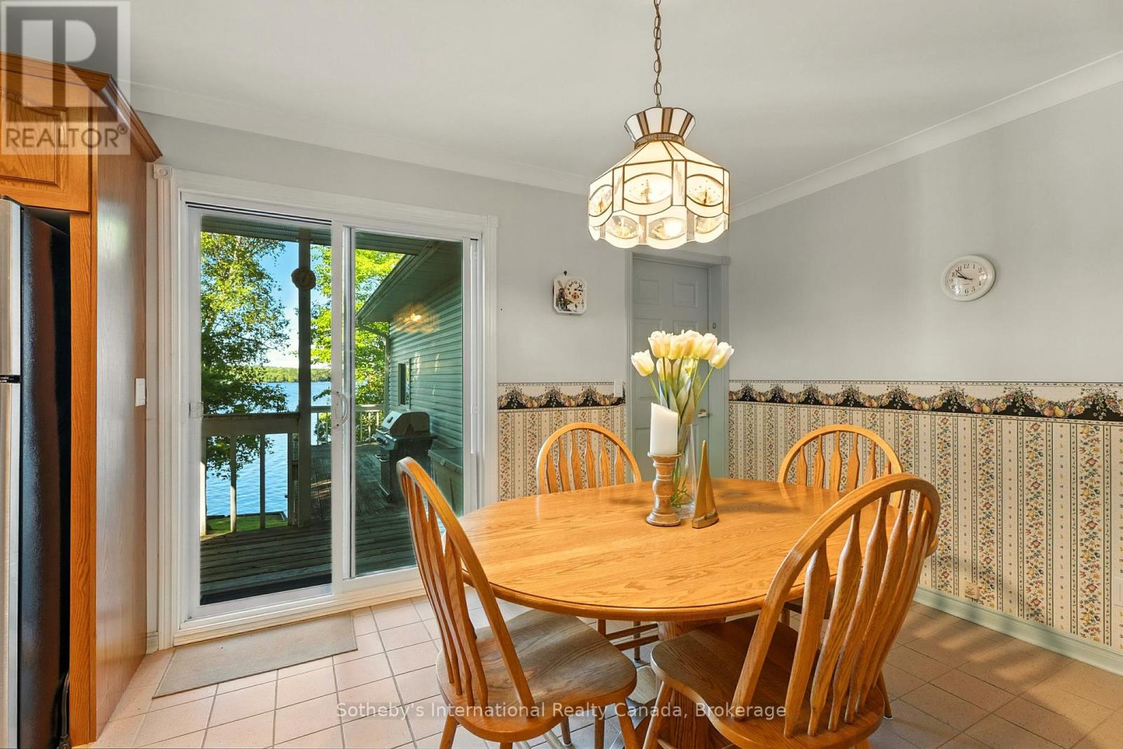 326 Chikopi Road, Magnetawan, Ontario  P0A 1P0 - Photo 15 - X12747768