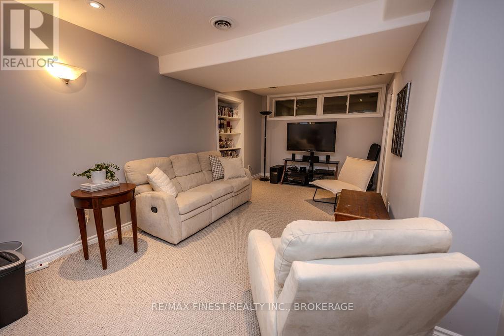 410 Briarwood Drive, Kingston (City Southwest), Ontario  K7M 7V2 - Photo 35 - X12747972