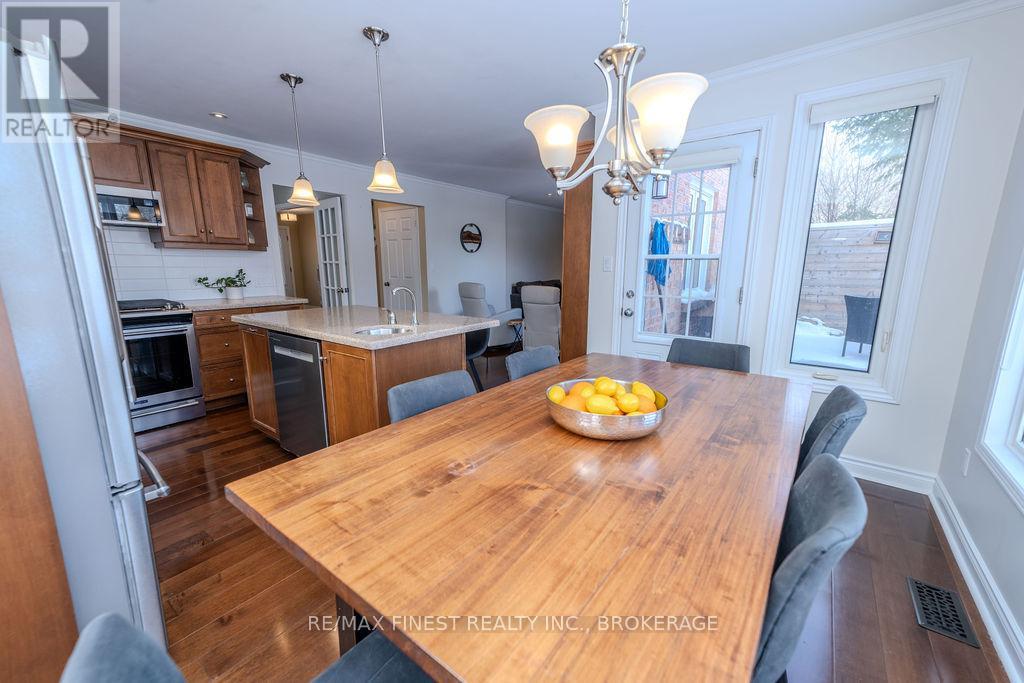 410 Briarwood Drive, Kingston (City Southwest), Ontario  K7M 7V2 - Photo 9 - X12747972