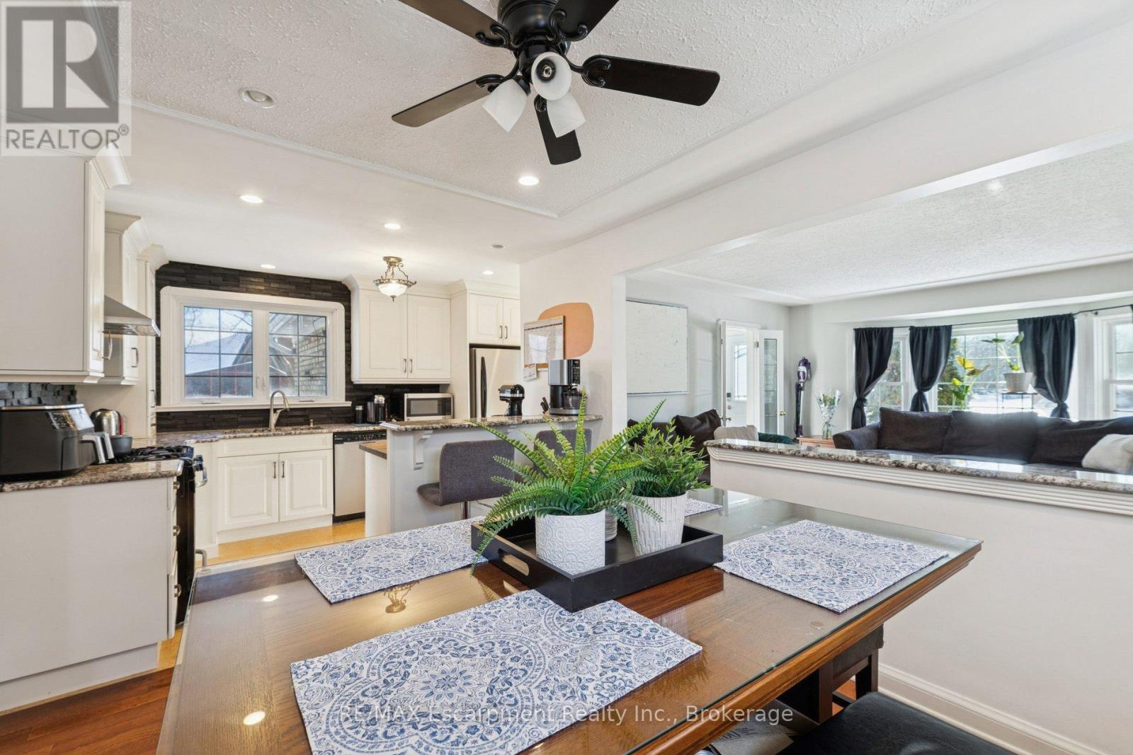 Photo 10 of 27 for 478 Cheapside Street