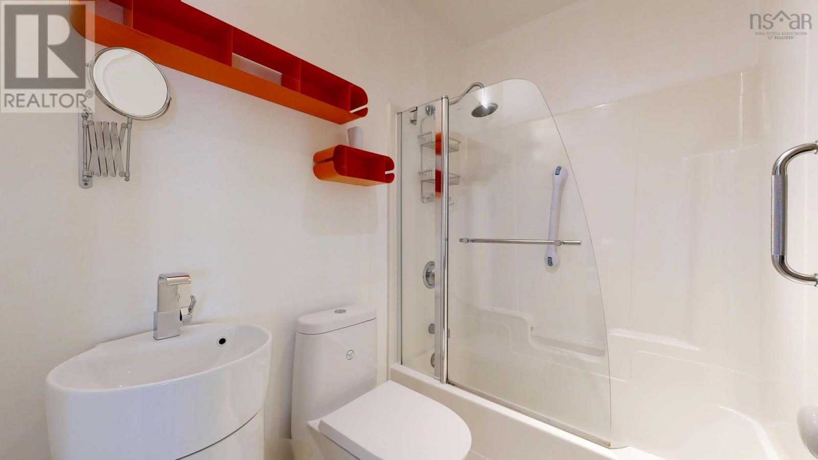 306 Lincoln Street, Old-Town Lunenburg, Lunenburg, Nova Scotia  B0J 2C0 - Photo 28 - 202601875