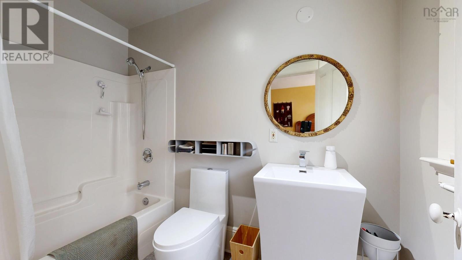 306 Lincoln Street, Old-Town Lunenburg, Lunenburg, Nova Scotia  B0J 2C0 - Photo 36 - 202601875