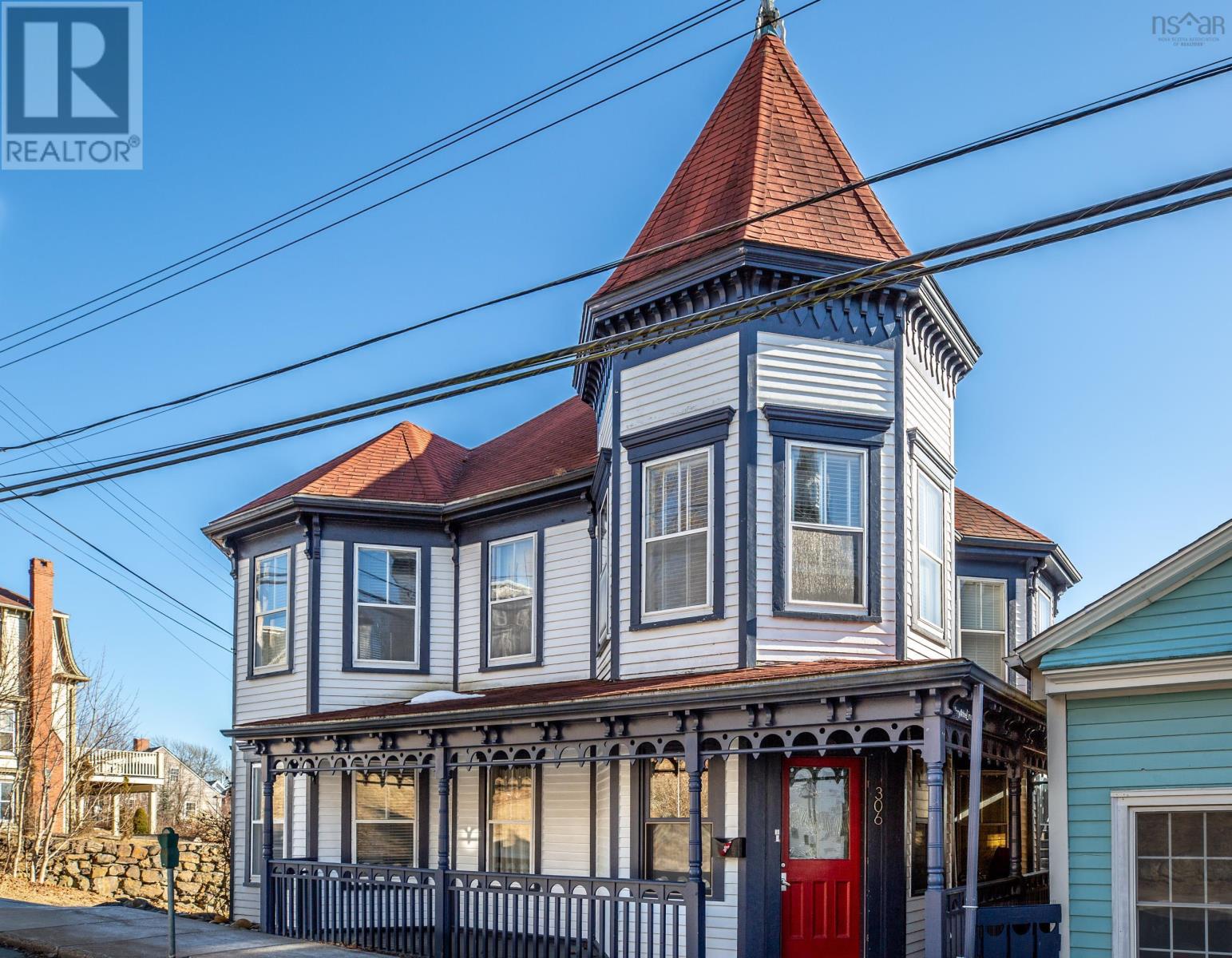306 Lincoln Street, Old-Town Lunenburg, Lunenburg, Nova Scotia  B0J 2C0 - Photo 1 - 202601875