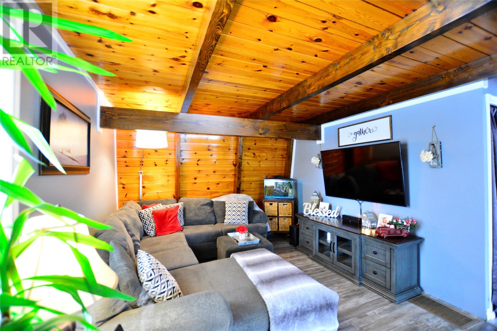 110-114 Point Road, Harbourmain-Chapel'scove-Lakeview, Newfoundland & Labrador  A0A 1V0 - Photo 18 - 1294235