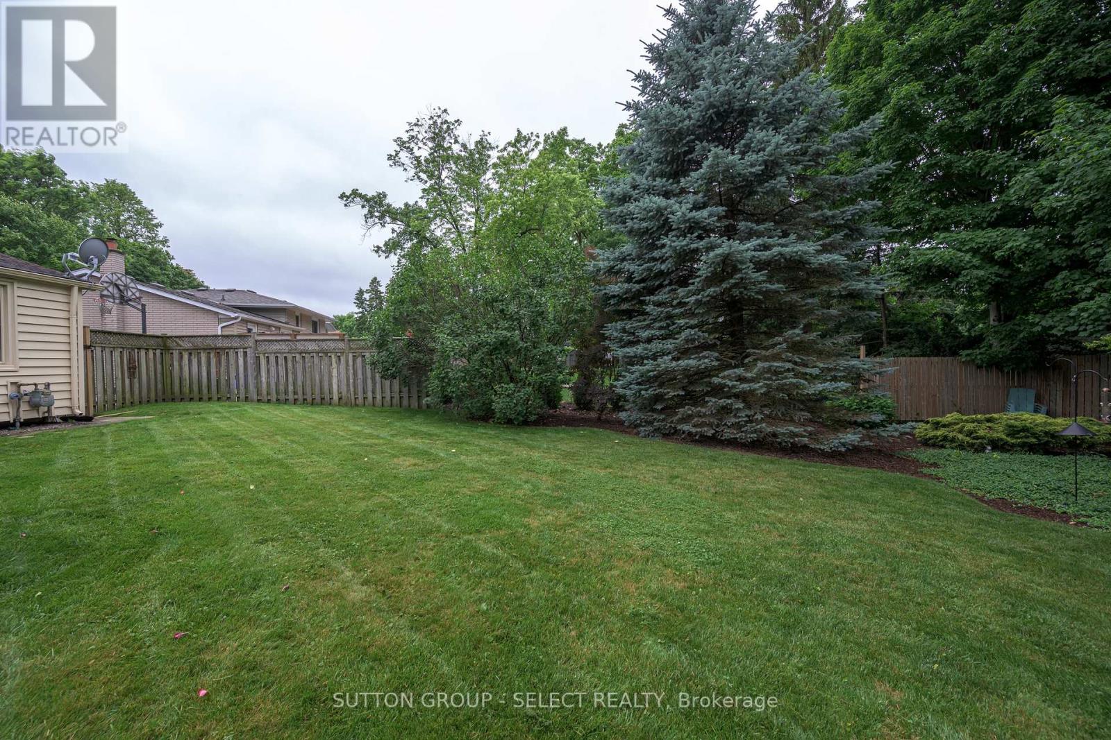643 Dunboyne Crescent, London North, Ontario  N5X 1Y1 - Photo 11 - X12747760