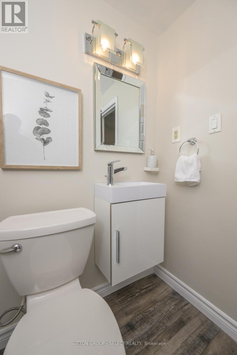 Photo 36 of 39 for 643 Dunboyne Crescent