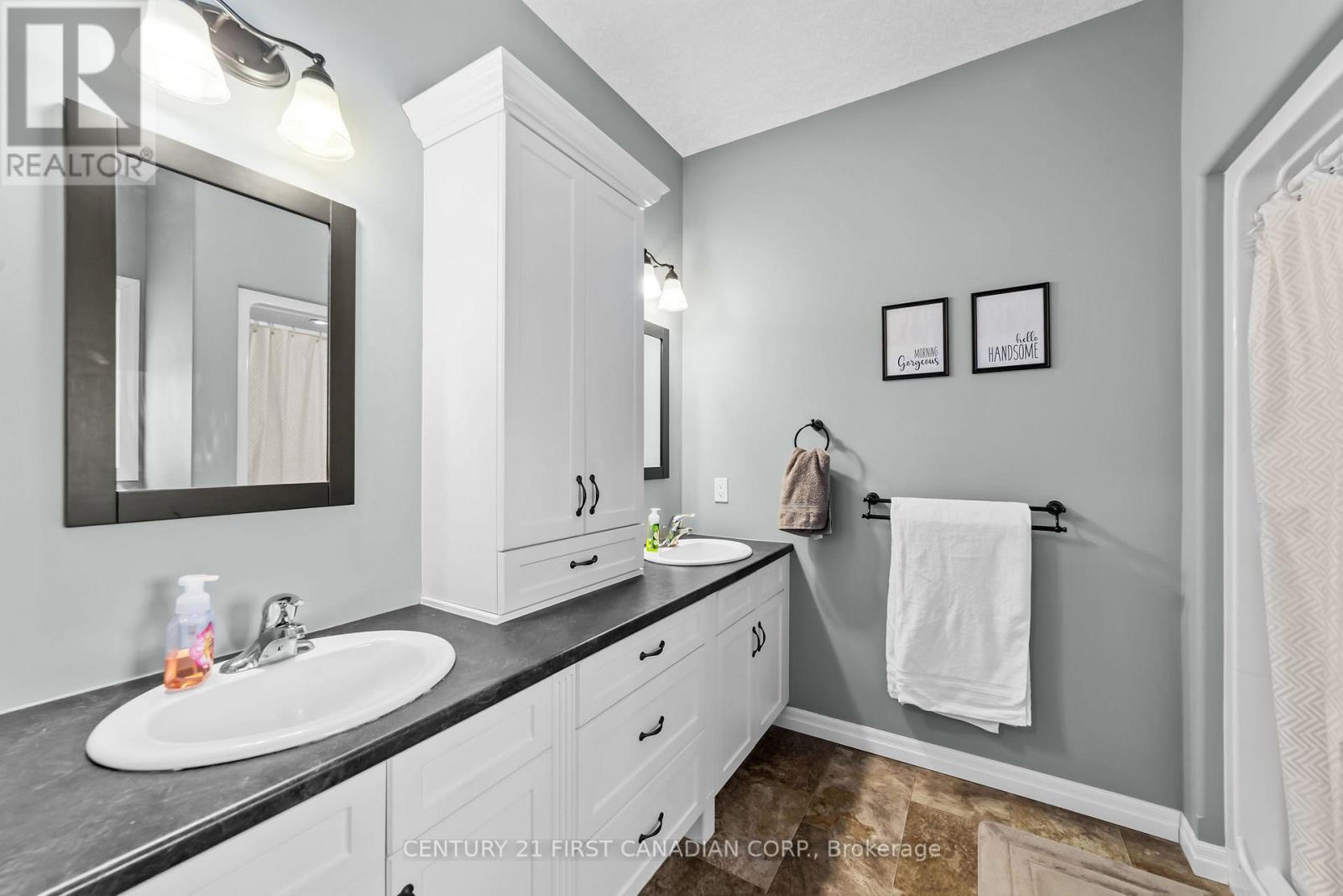 272 Walnut Street, Lucan Biddulph, Ontario  N0M 2J0 - Photo 20 - X12747908