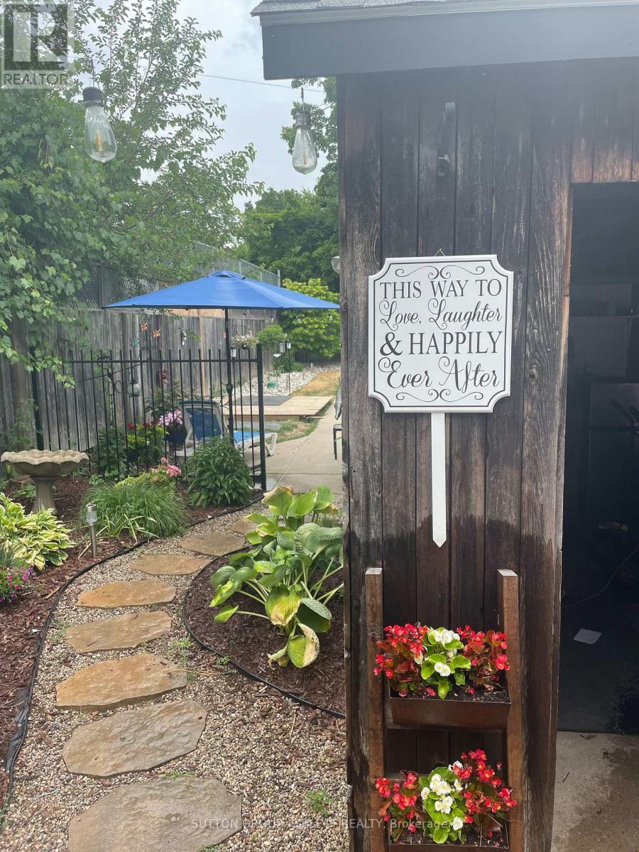 Photo 41 of 43 for 908 Maitland Street