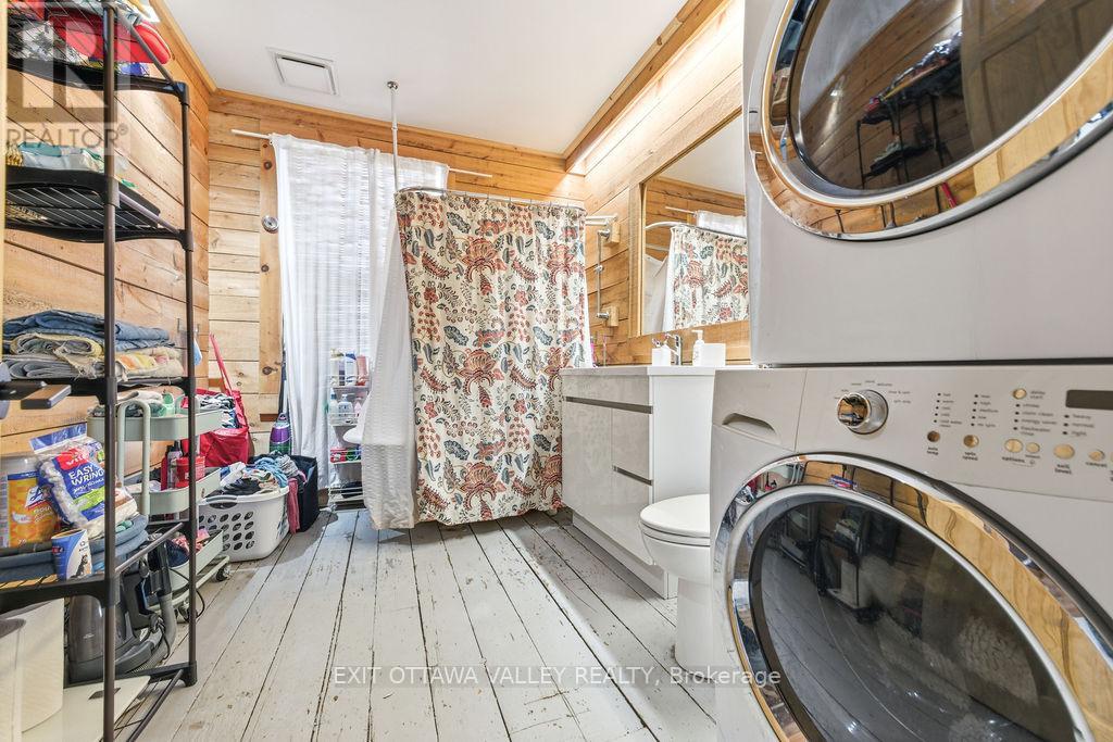 815 Pembroke Street W, Pembroke, Ontario  K8A 5P5 - Photo 23 - X12748076