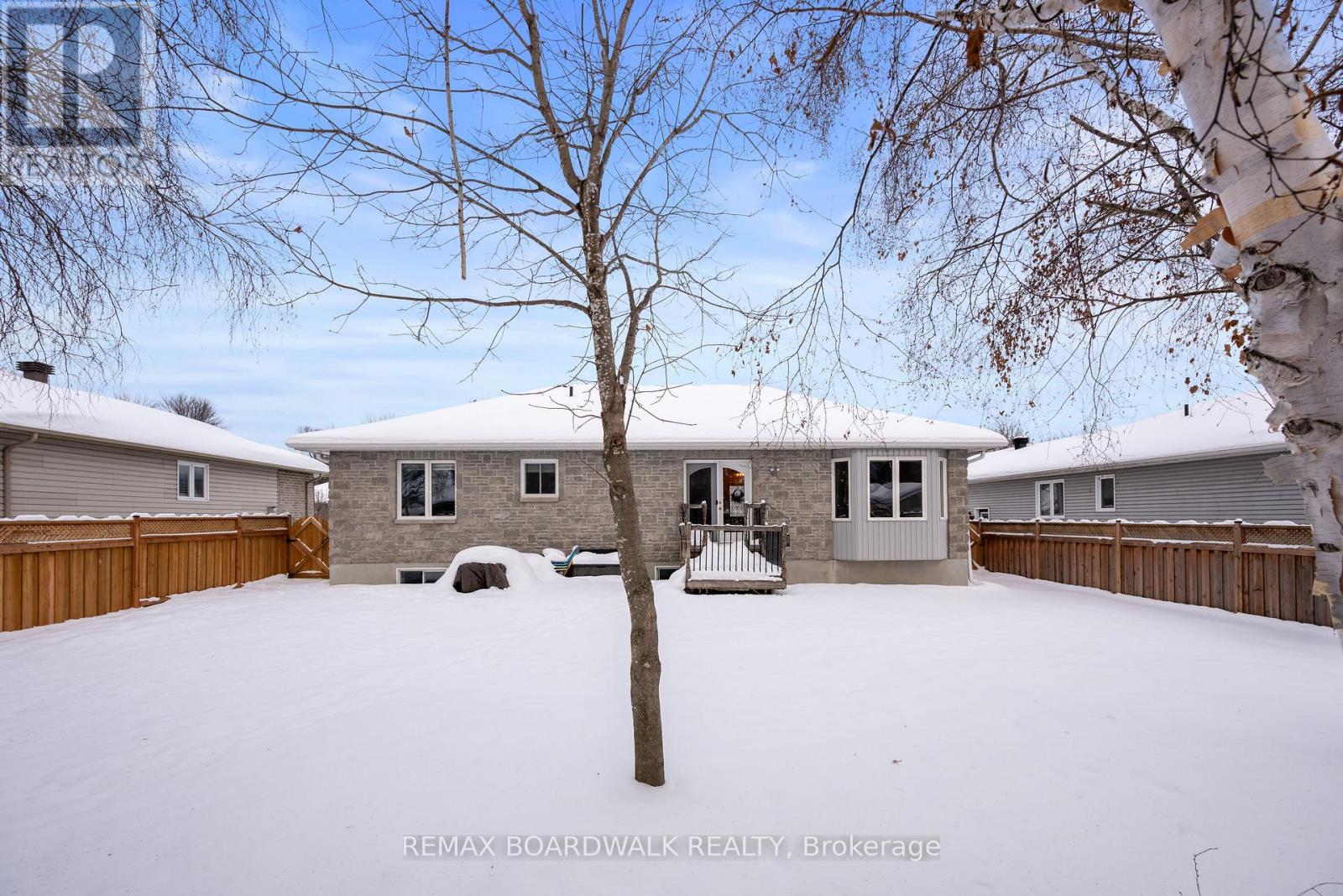 1017 Massie Drive, Prescott, Ontario  K0E 1T0 - Photo 5 - X12747854