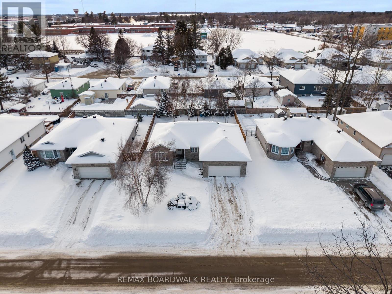 1017 Massie Drive, Prescott, Ontario  K0E 1T0 - Photo 9 - X12747854