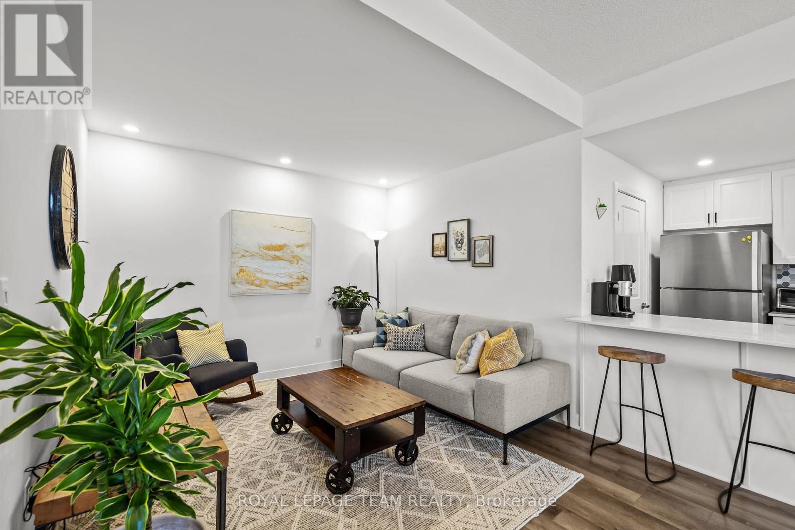 213 Big Sky Private, Ottawa, Ontario  K1T 0M8 - Photo 14 - X12748004