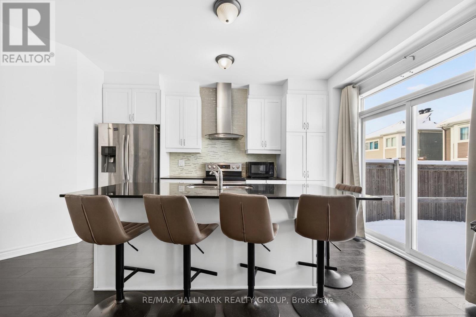 270 Des Soldats Riendeau Street, Ottawa, Ontario  K2J 5Z1 - Photo 12 - X12748084