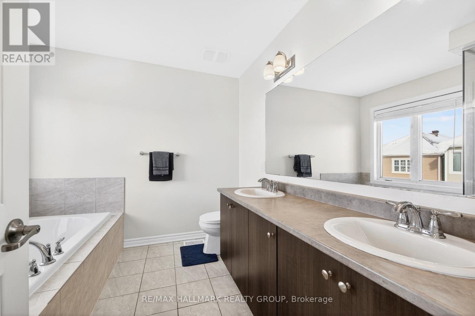 270 Des Soldats Riendeau Street, Ottawa, Ontario  K2J 5Z1 - Photo 24 - X12748084