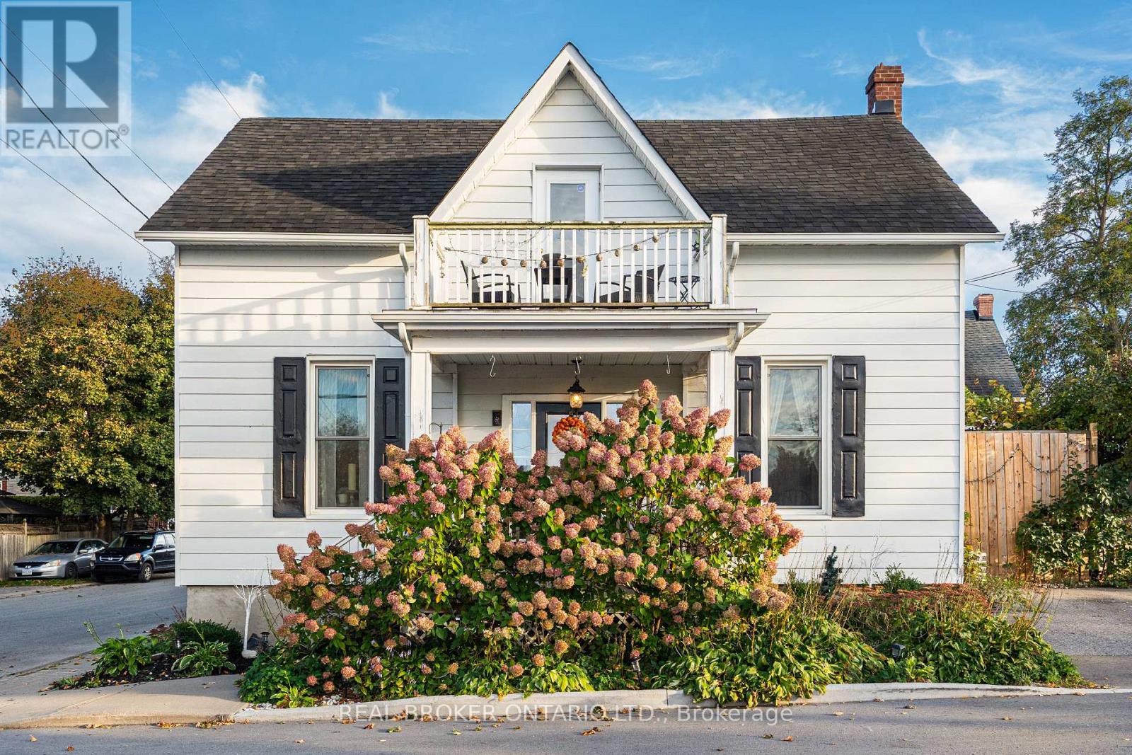 90 Emily Street, Carleton Place, Ontario  K7C 1S9 - Photo 3 - X12748126