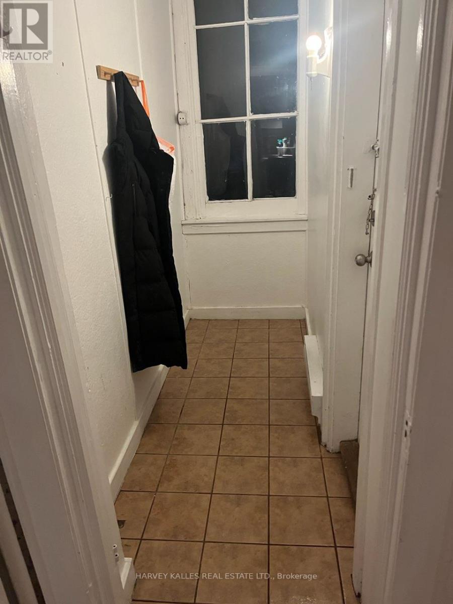 100 - 678 Huron Street, Toronto, Ontario  M5R 2R9 - Photo 7 - C12617410