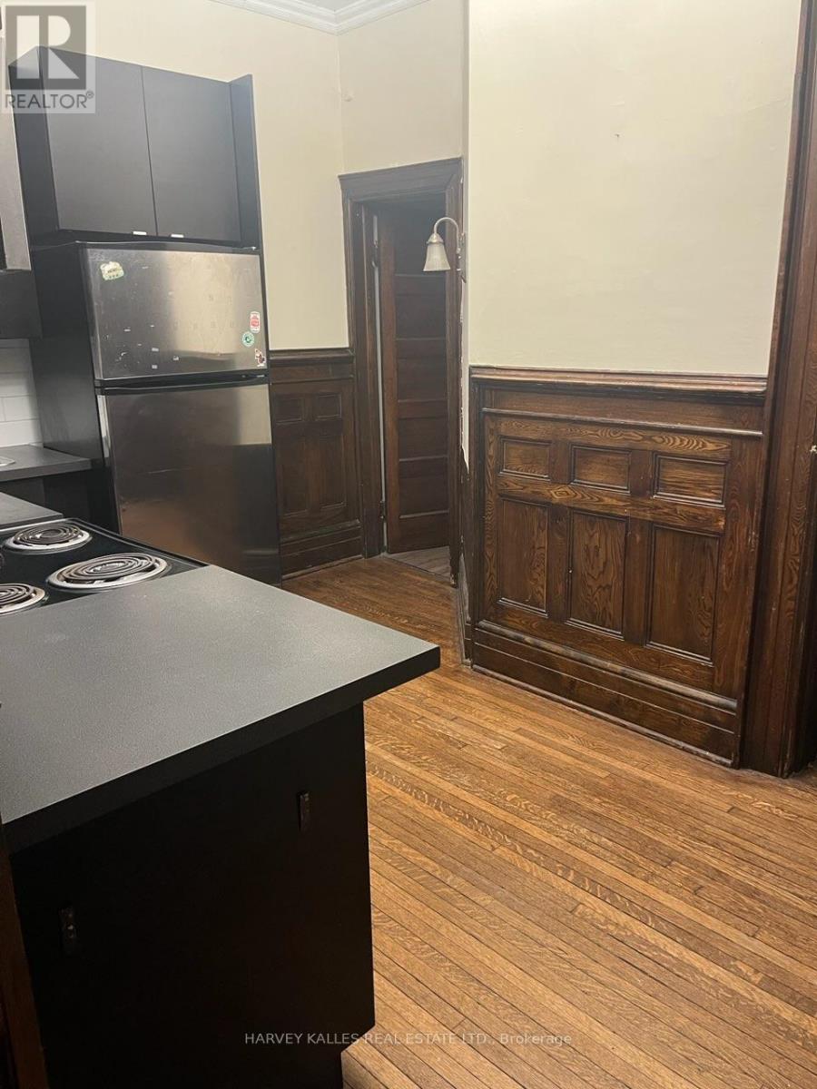 200 - 678 Huron Street, Toronto, Ontario  M5R 2R9 - Photo 5 - C12617396