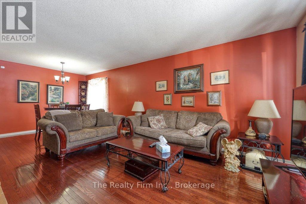 400 Manitoba Street, Woodstock, Ontario  N4S 8N8 - Photo 4 - X12747864