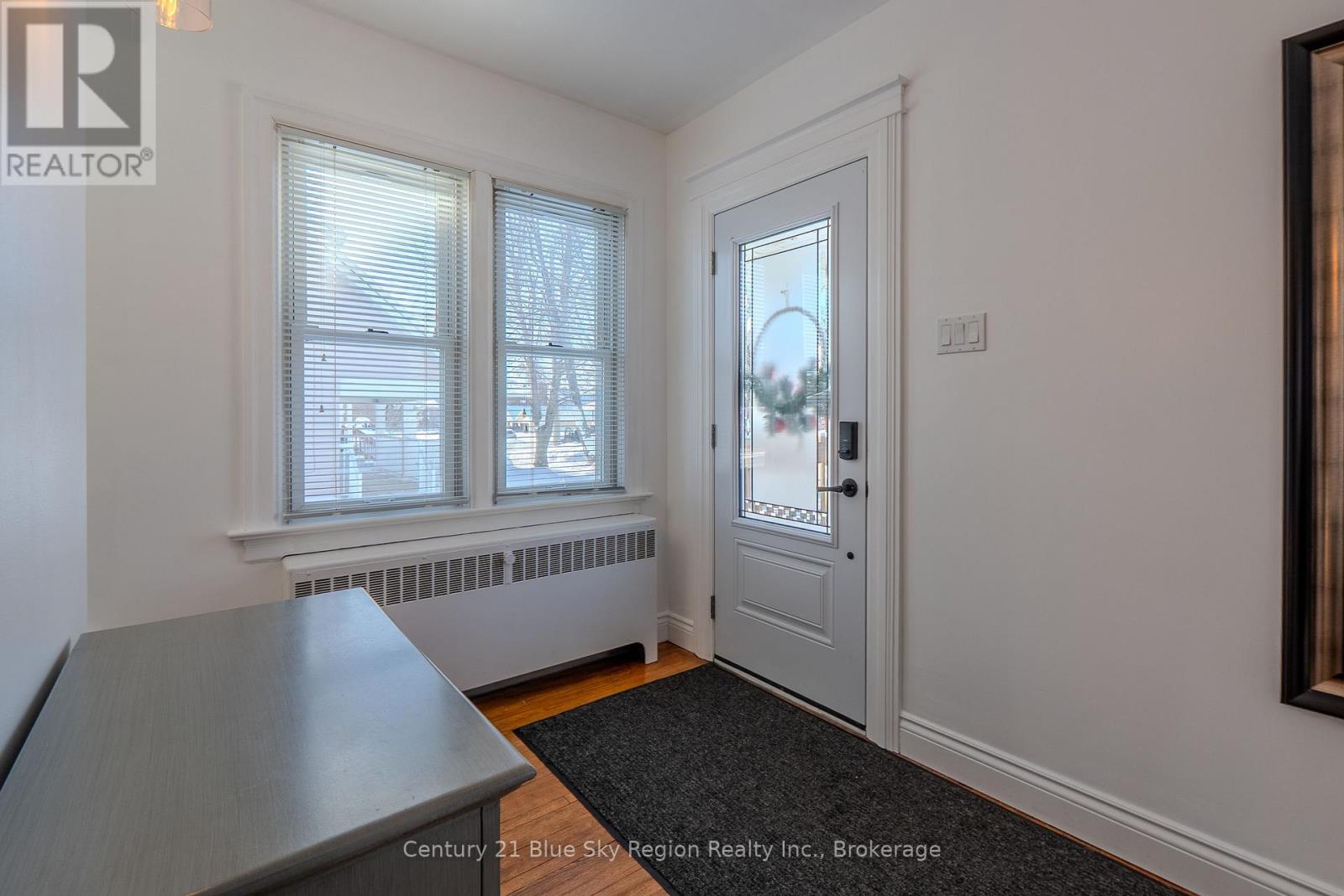 370 Aubrey Street, North Bay, Ontario  P1B 6H9 - Photo 3 - X12748054