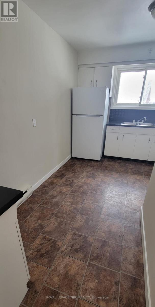 Unit 1 - 402 Fares Street, Port Colborne (Killaly East), Ontario  L3K 1X3 - Photo 2 - X12747904