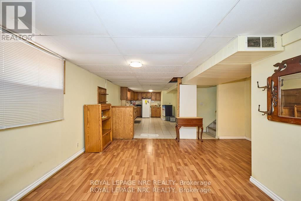 320 Morningstar Street, Welland (Lincoln/crowland), Ontario  L3B 5B3 - Photo 23 - X12747932