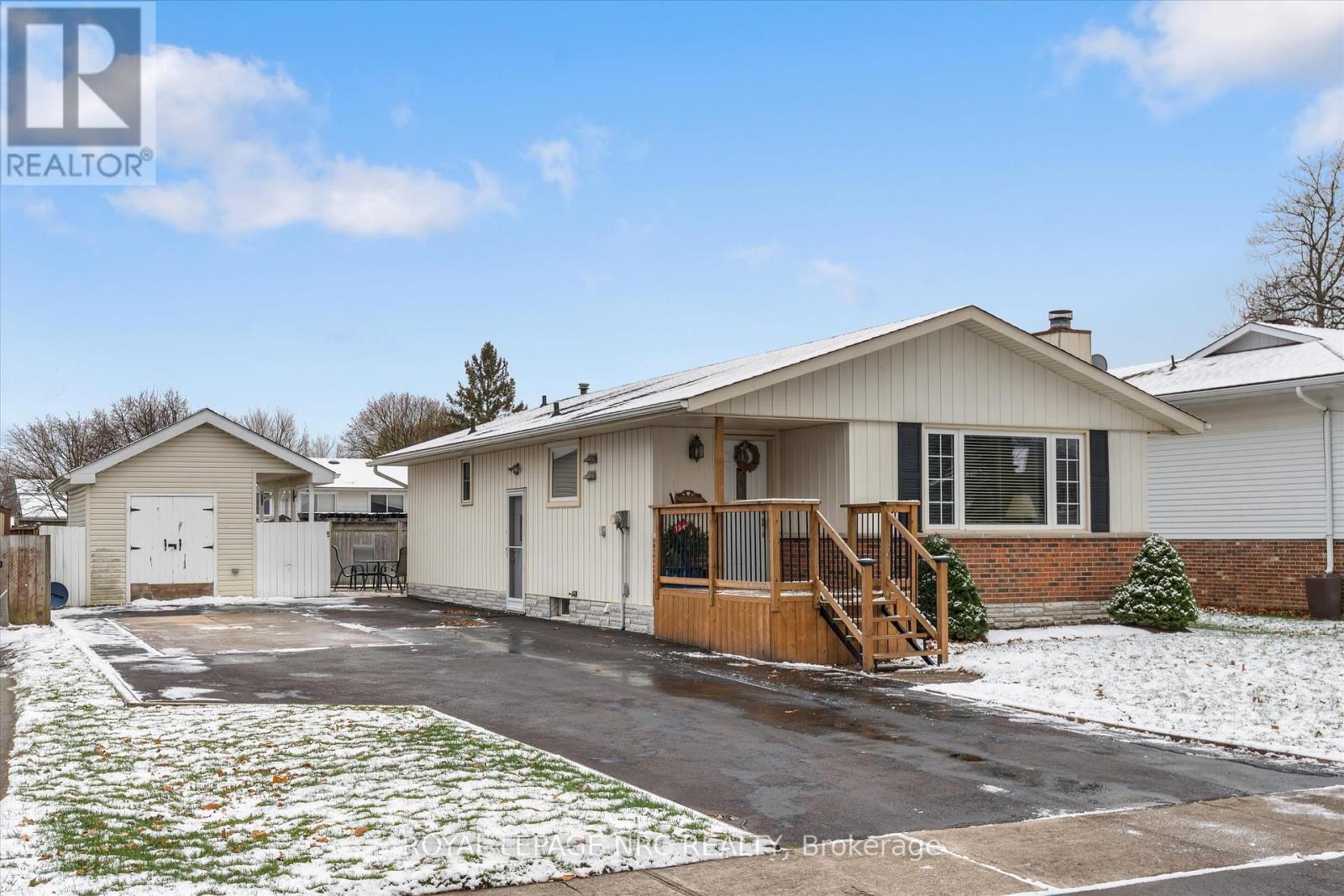 7952 TAD STREET, niagara falls (west wood), Ontario