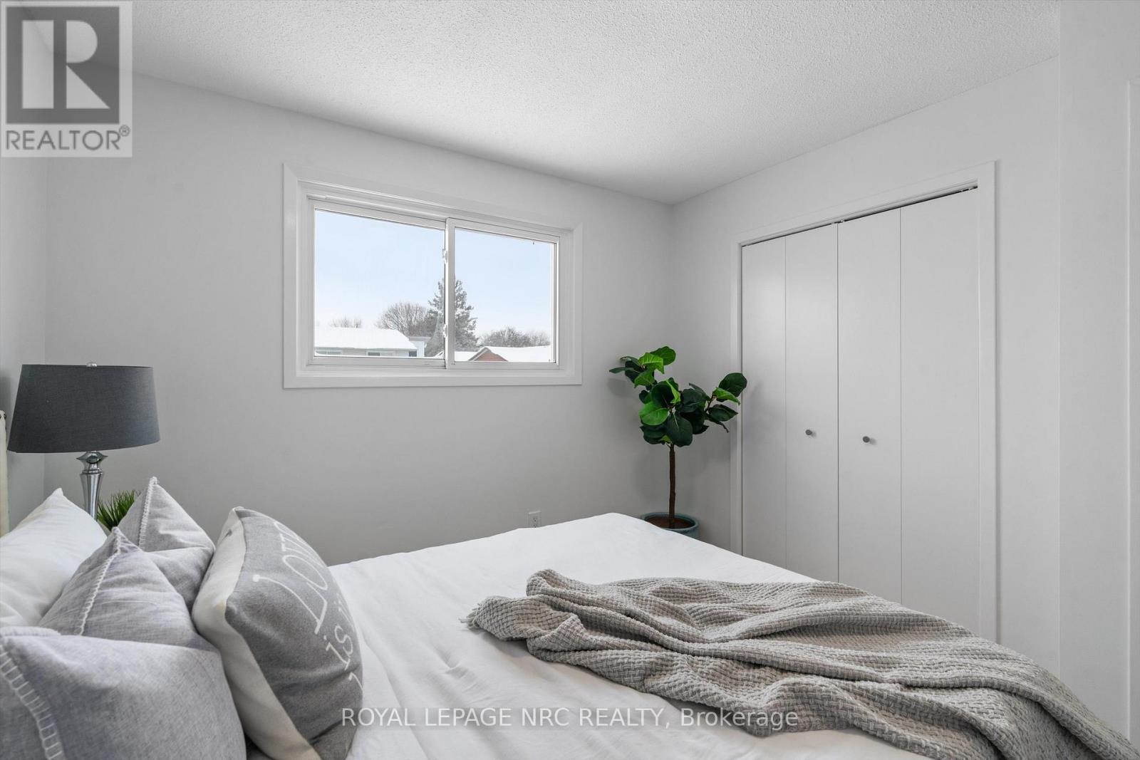 7952 Tad Street, Niagara Falls (West Wood), Ontario  L2H 1H7 - Photo 18 - X12748014