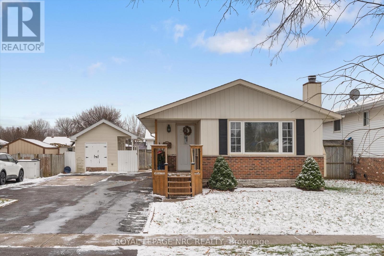 7952 Tad Street, Niagara Falls (West Wood), Ontario  L2H 1H7 - Photo 2 - X12748014