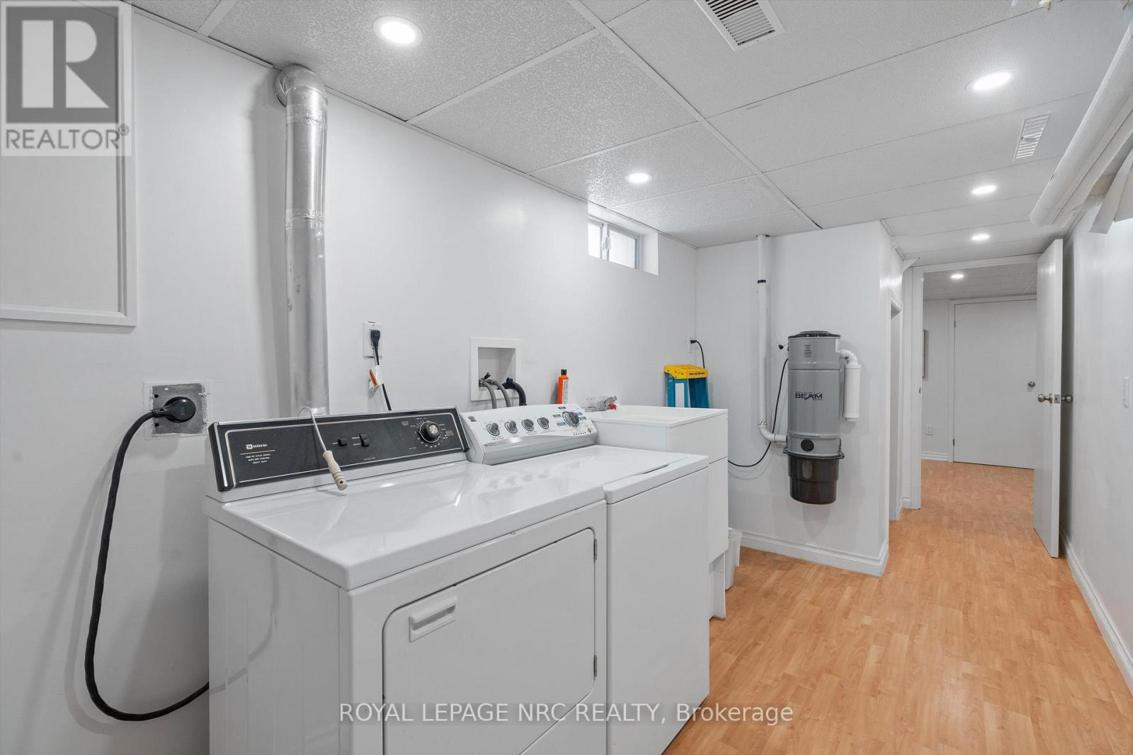 7952 Tad Street, Niagara Falls (West Wood), Ontario  L2H 1H7 - Photo 27 - X12748014