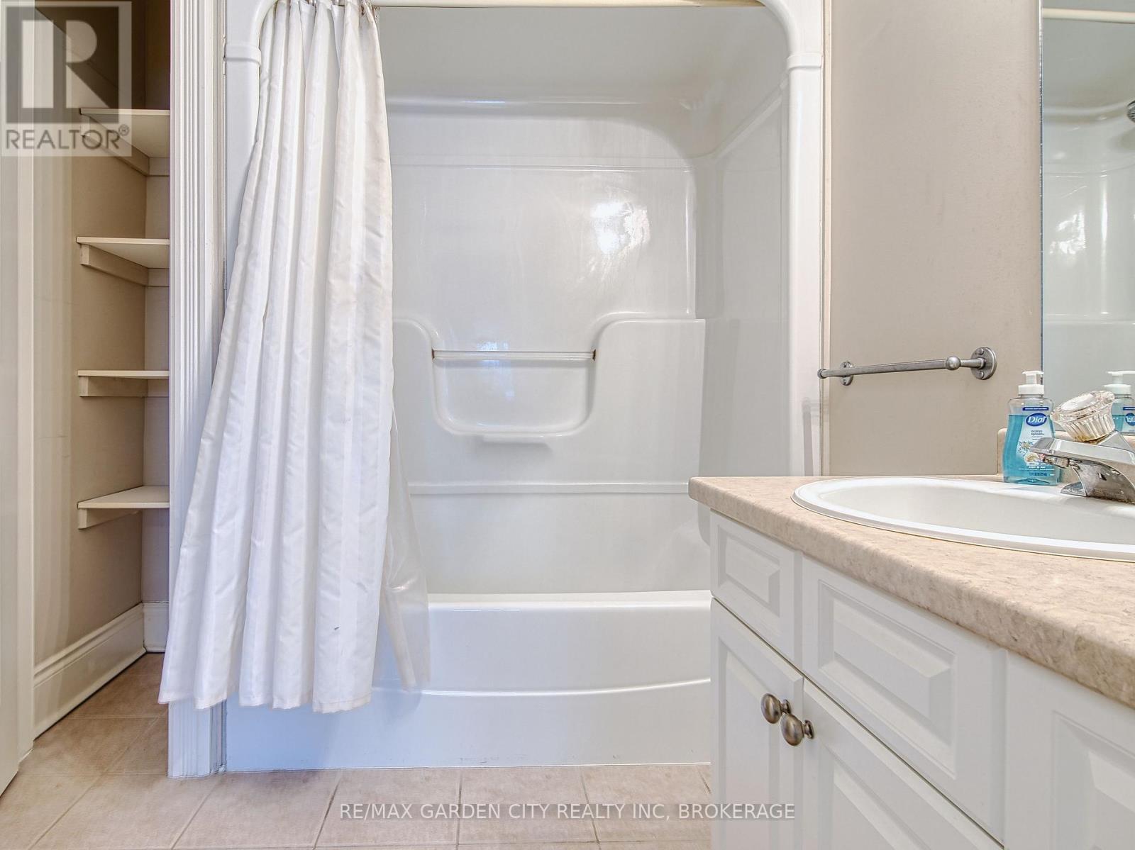 6191 Shane Crescent, Niagara Falls, Ontario  L2J 4K9 - Photo 19 - X12748082