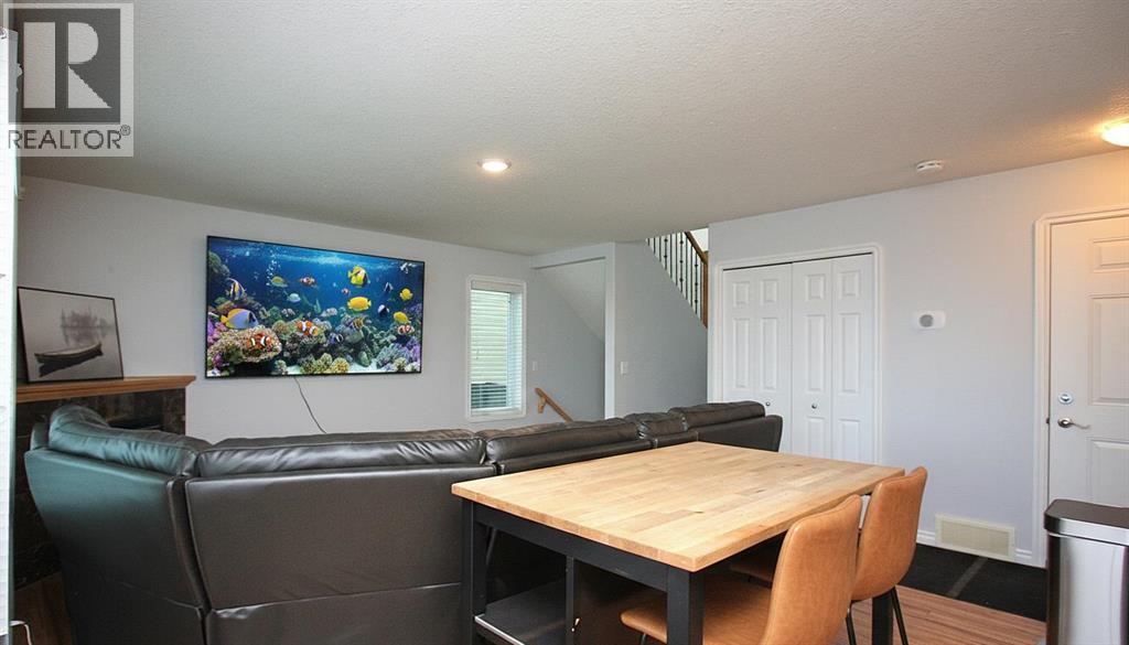 7514 40 Avenue, Camrose, Alberta  T4V 4C1 - Photo 8 - A2281912