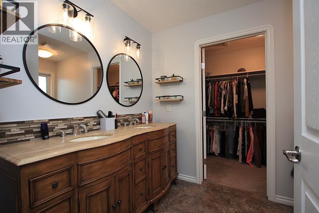 7514 40 Avenue, Camrose, Alberta  T4V 4C1 - Photo 18 - A2281912