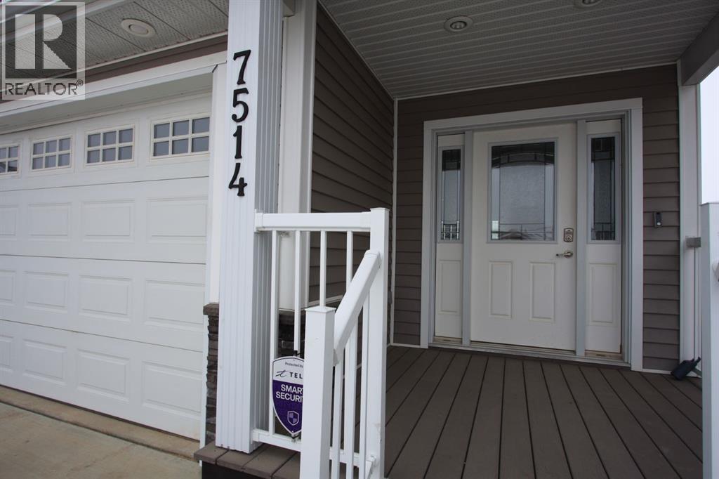 7514 40 Avenue, Camrose, Alberta  T4V 4C1 - Photo 3 - A2281912