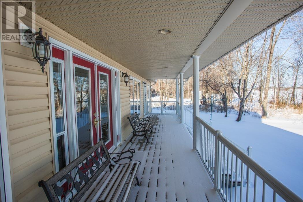 21 Lighthouse Point Dr, Thessalon, Ontario  P0R 1L0 - Photo 46 - SM251674