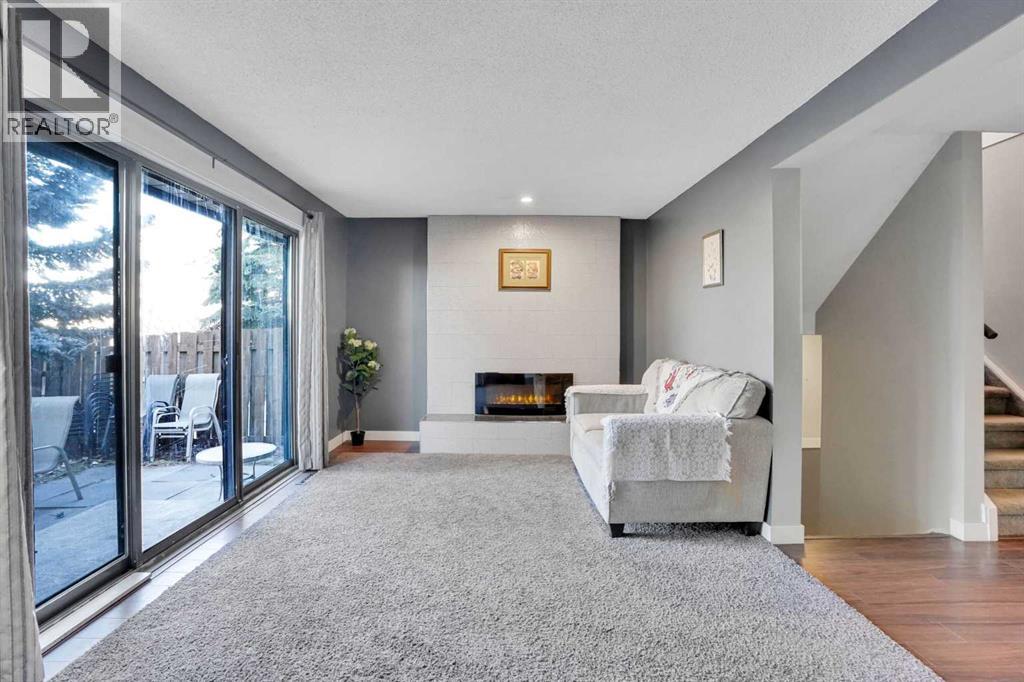 208 Midpark Gardens Se, Calgary, Alberta  T2X 1N7 - Photo 3 - A2280656