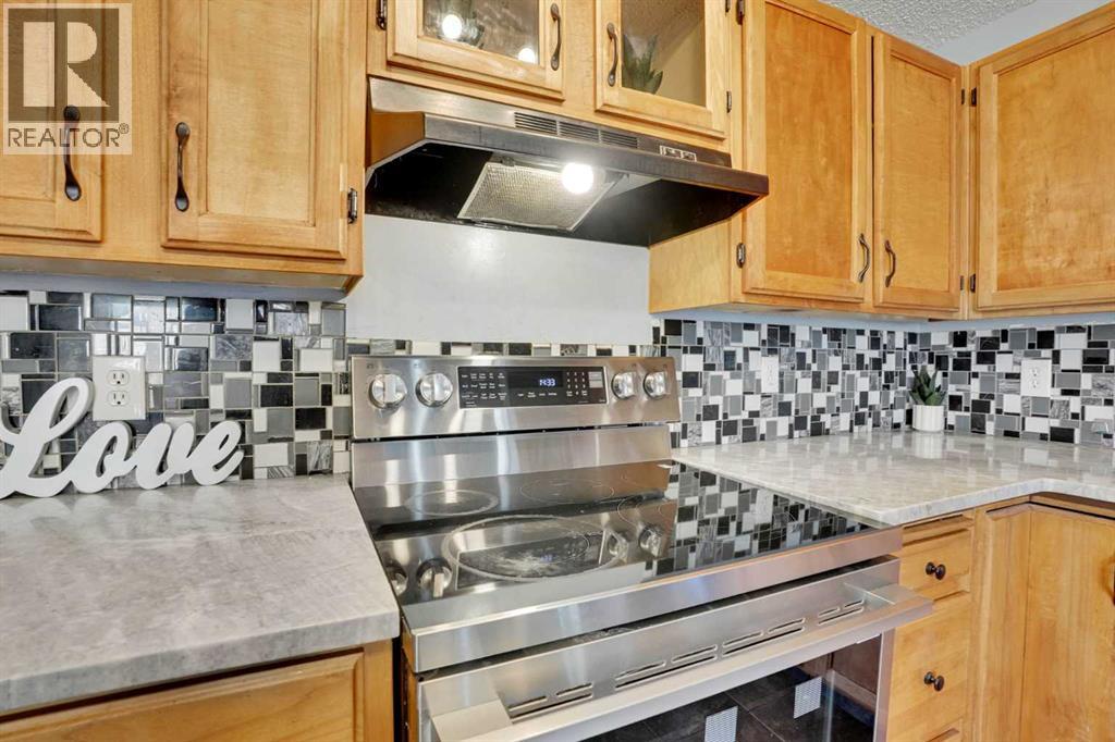 208 Midpark Gardens Se, Calgary, Alberta  T2X 1N7 - Photo 15 - A2280656