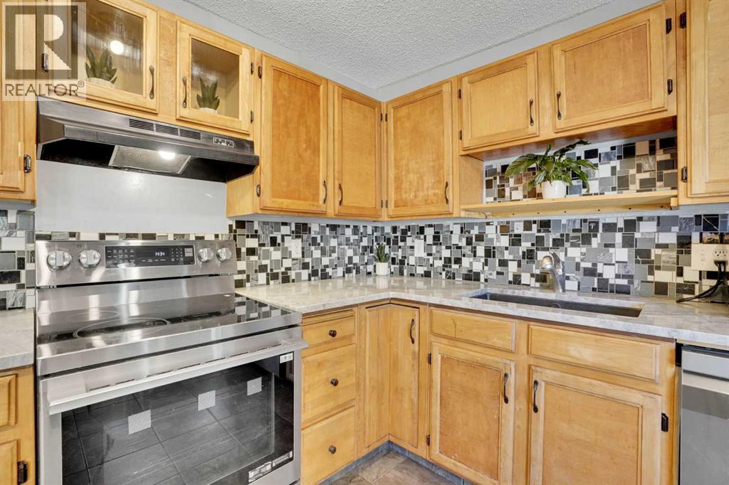 208 Midpark Gardens Se, Calgary, Alberta  T2X 1N7 - Photo 14 - A2280656