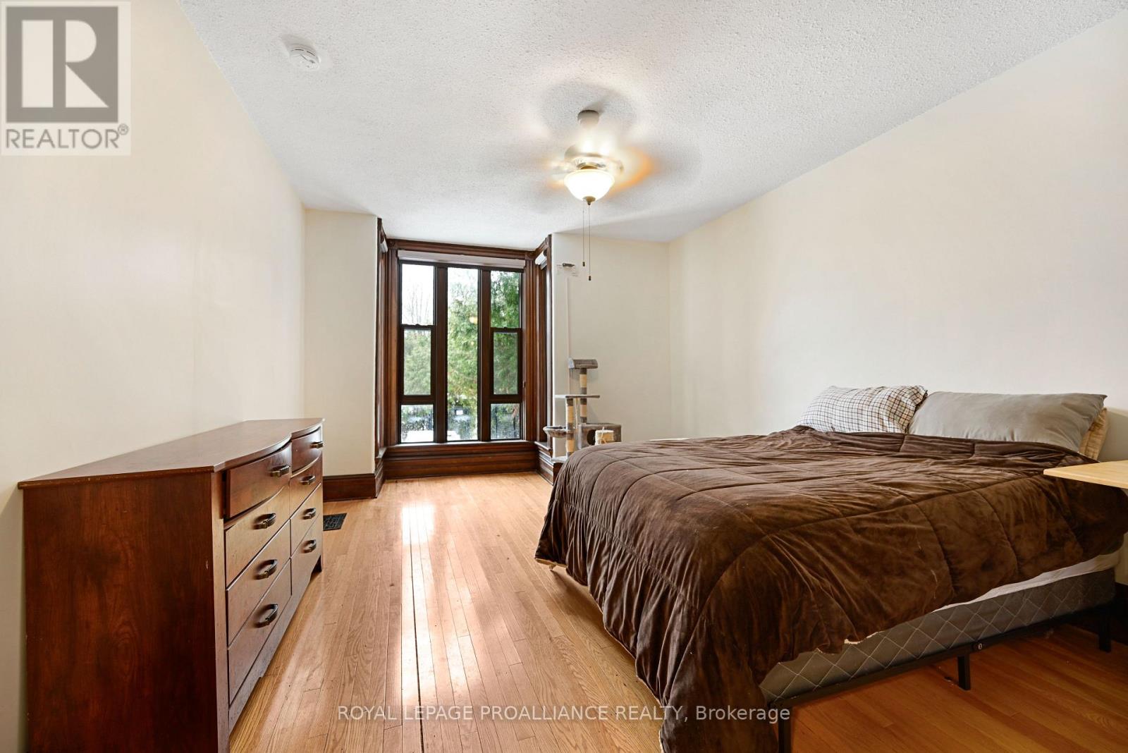 372 King Street W, Brockville, Ontario  K6V 3S6 - Photo 9 - X12748006