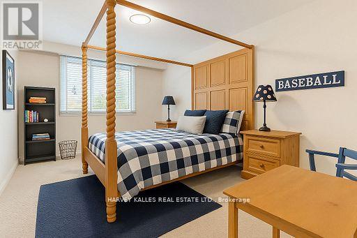 92 Prue Avenue, Toronto, Ontario  M6B 1R5 - Photo 24 - C12747826